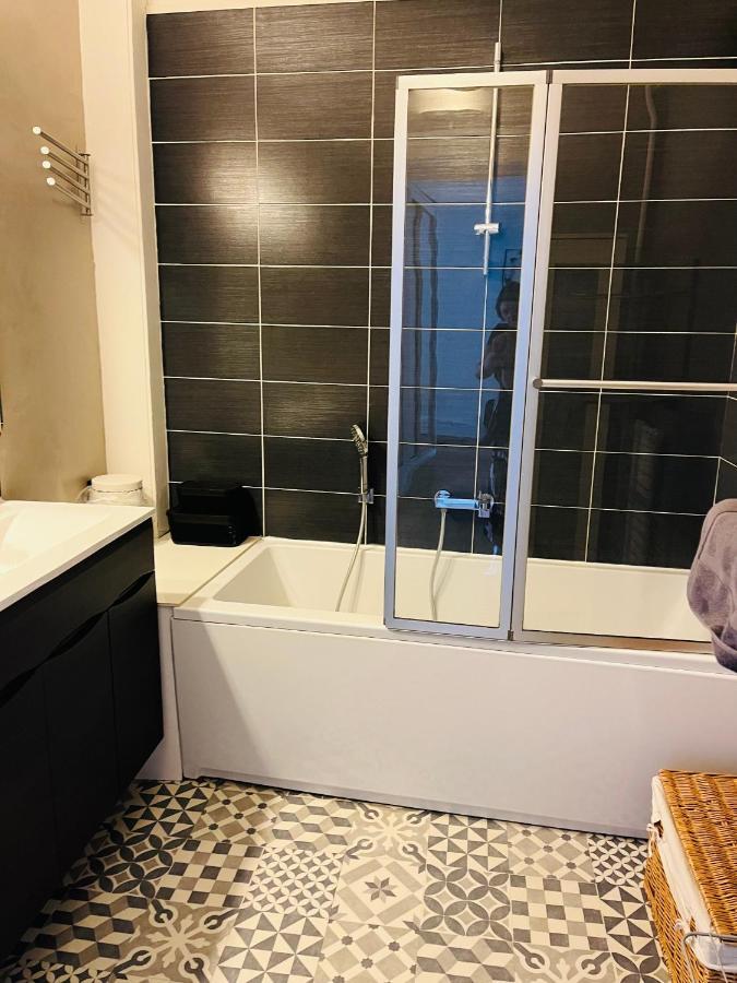 Le Debussy Hyper Centre Parking Prive Apartment Boulogne-sur-Mer Bagian luar foto